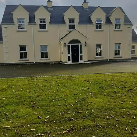 Magnificent House Bed No2 Double Nobber
