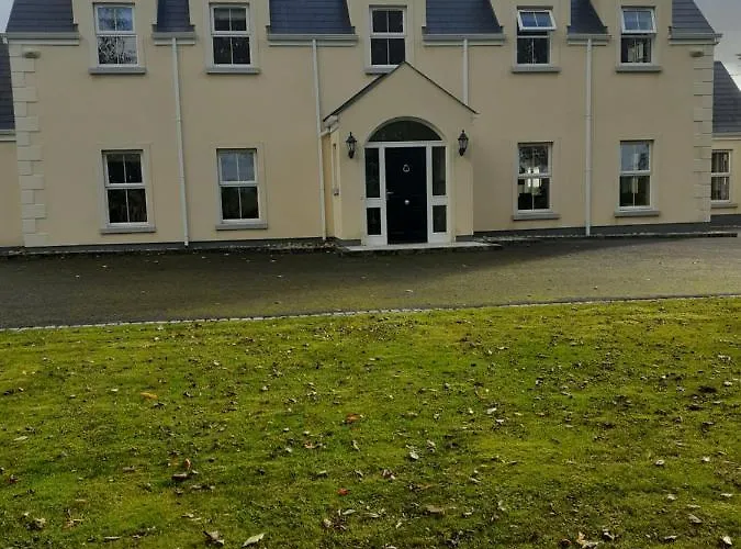 Magnificent House Bed No2 Double Nobber